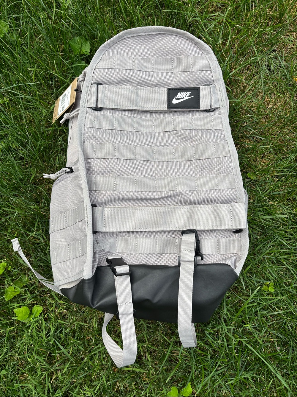 Nike SB RPM Backpack College Grey Black Logo Sportswear 26L